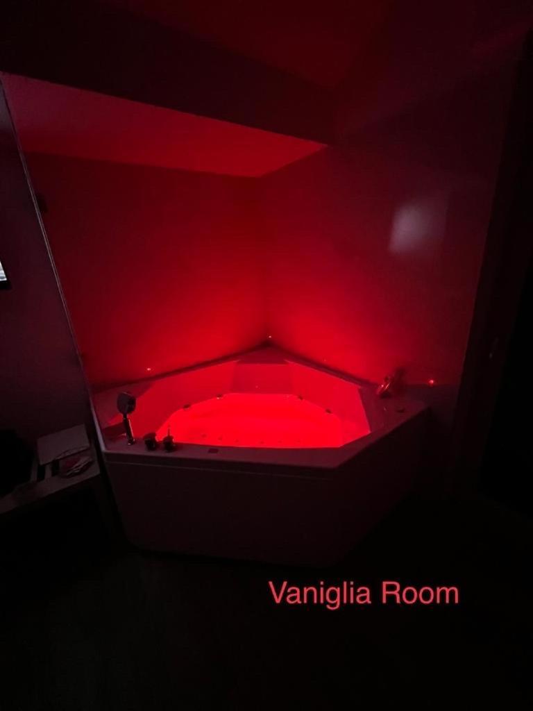 Essence Domus Vaniglia Матера Экстерьер фото